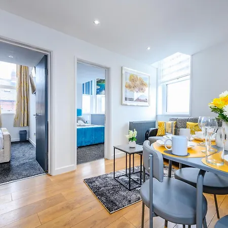 -83pl- For Your Relaxed & Cosy & Free Parking * Leeds (West Yorkshire)