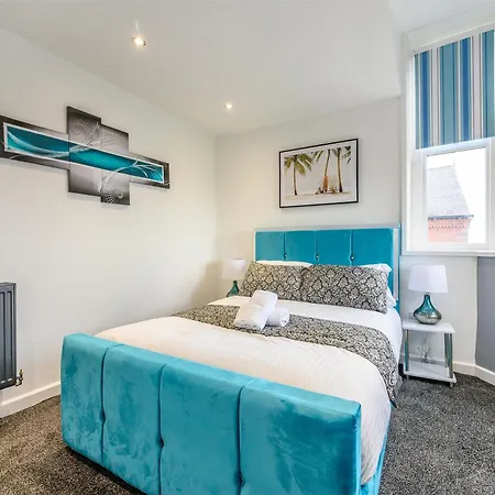 -83pl- For Your Relaxed & Cosy & Free Parking