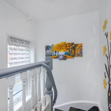 Apartment -83pl- For Your Relaxed & Cosy & Free Parking Leeds (West Yorkshire)
